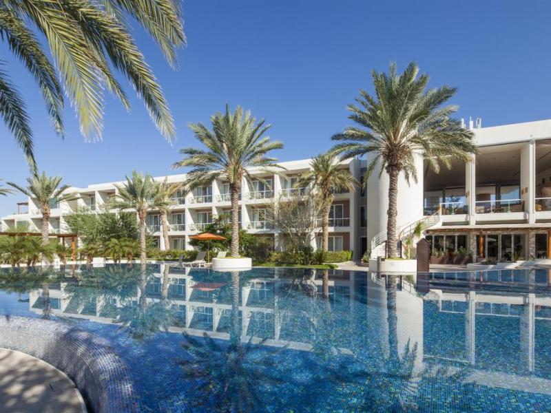 CostaBaja Resort & Spa