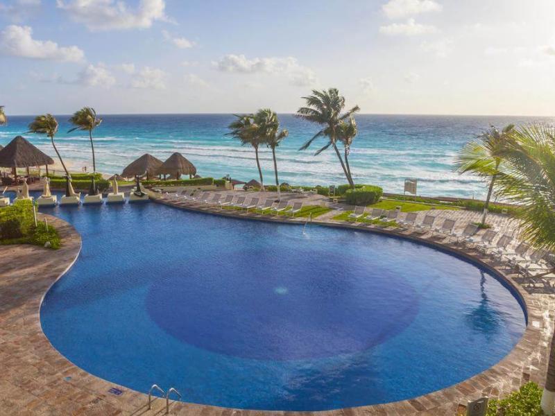 Royal Service at Paradisus Cancun