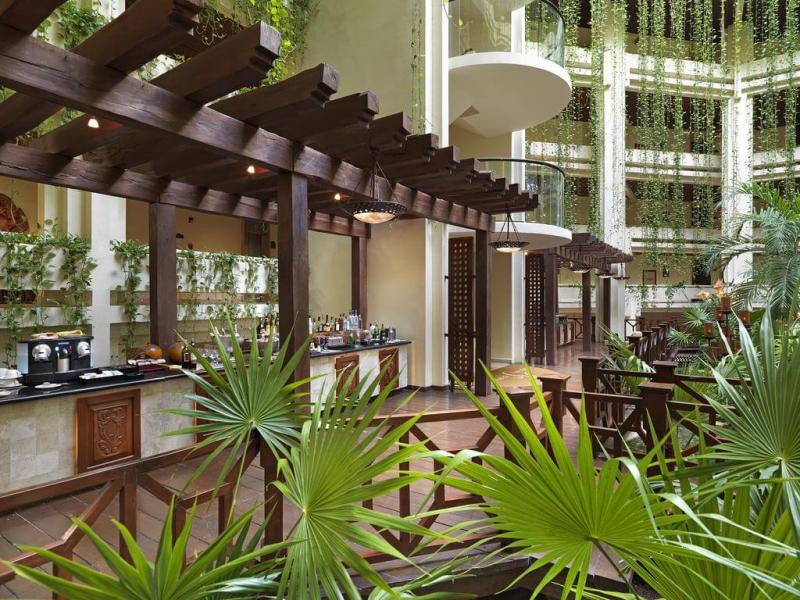 Royal Service at Paradisus Cancun