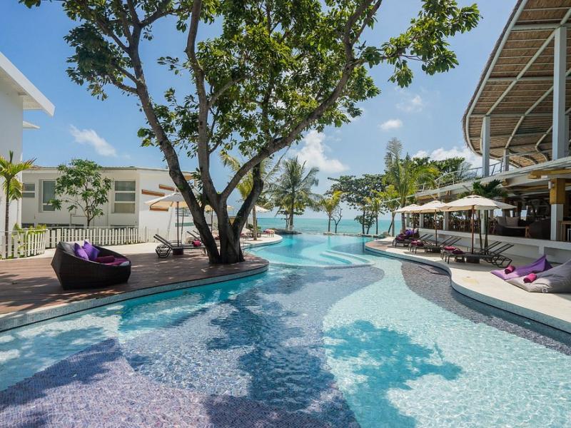 White Sand Samui Resort