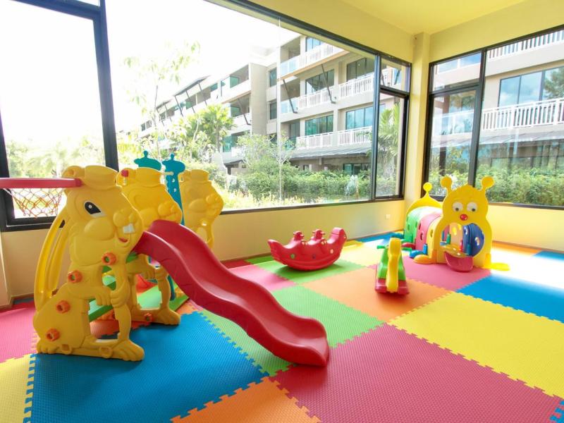 MaiKhao Palm Beach Resort