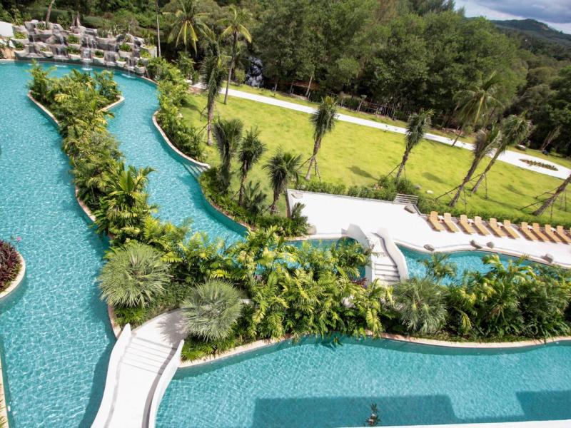 MaiKhao Palm Beach Resort