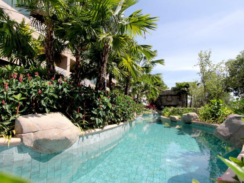 MaiKhao Palm Beach Resort