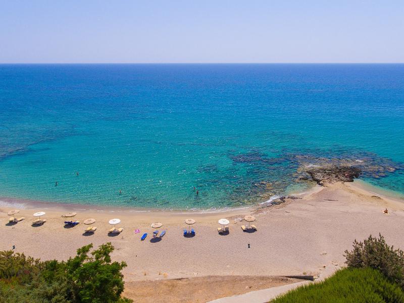 Palm Bay (Pefkos)