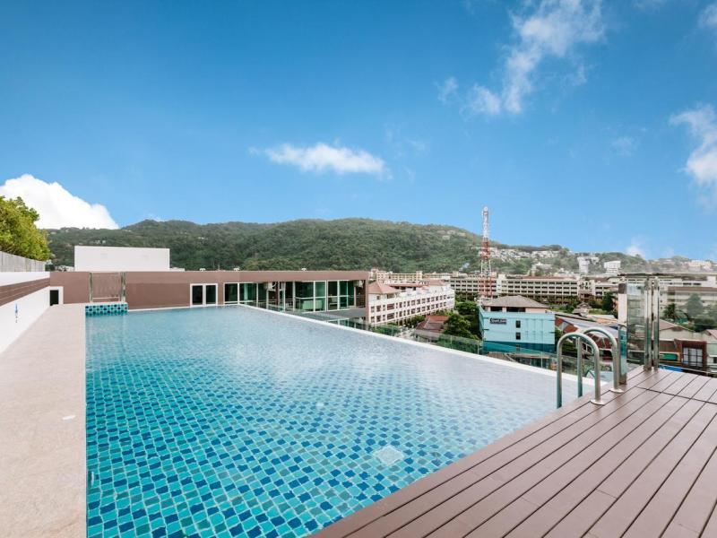 Ozone Condotel Kata Beach