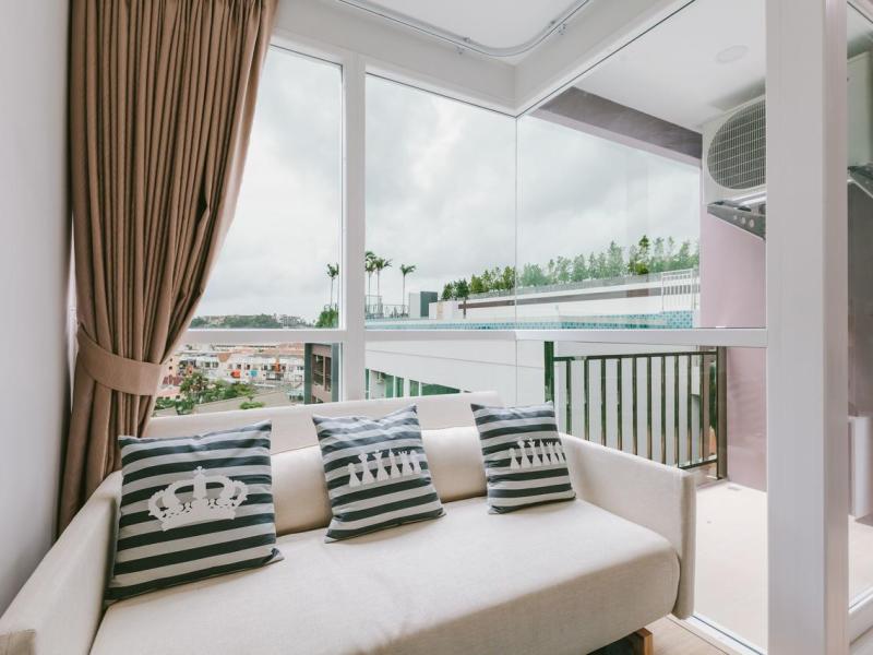 Ozone Condotel Kata Beach