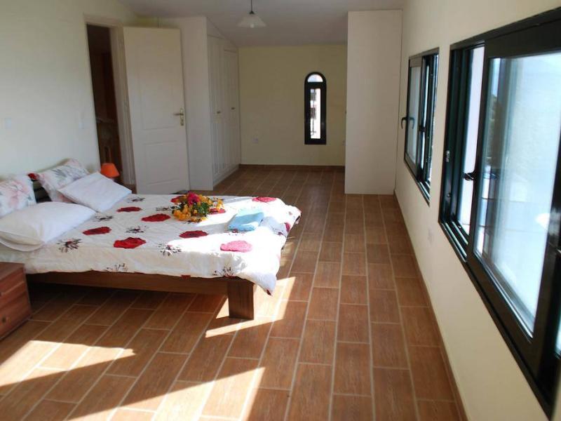 Sarakinos Apartments