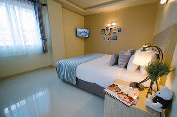 Thipurai City Hotel