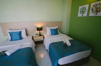 Thipurai City Hotel