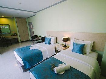 Thipurai City Hotel