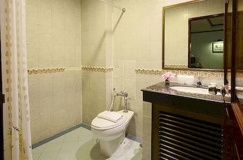 Thipurai City Hotel