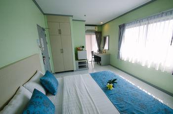 Thipurai City Hotel