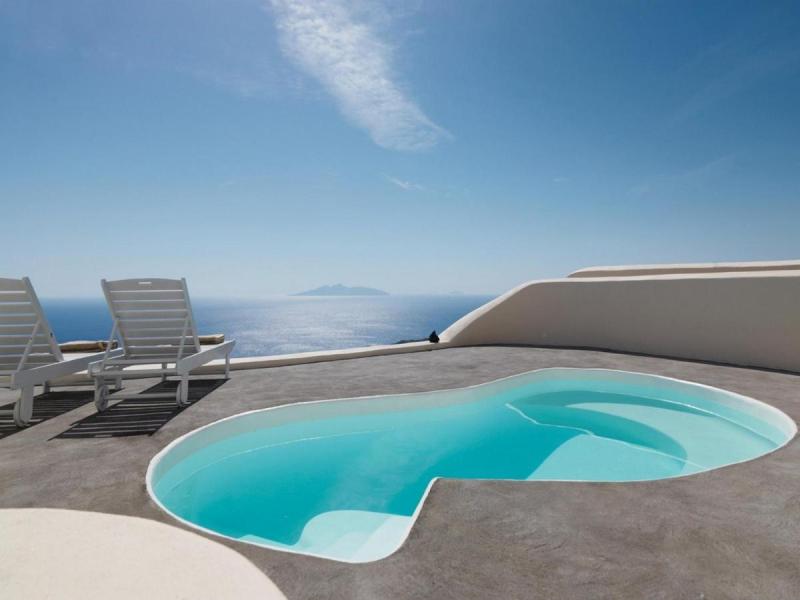 Dome Santorini Resort