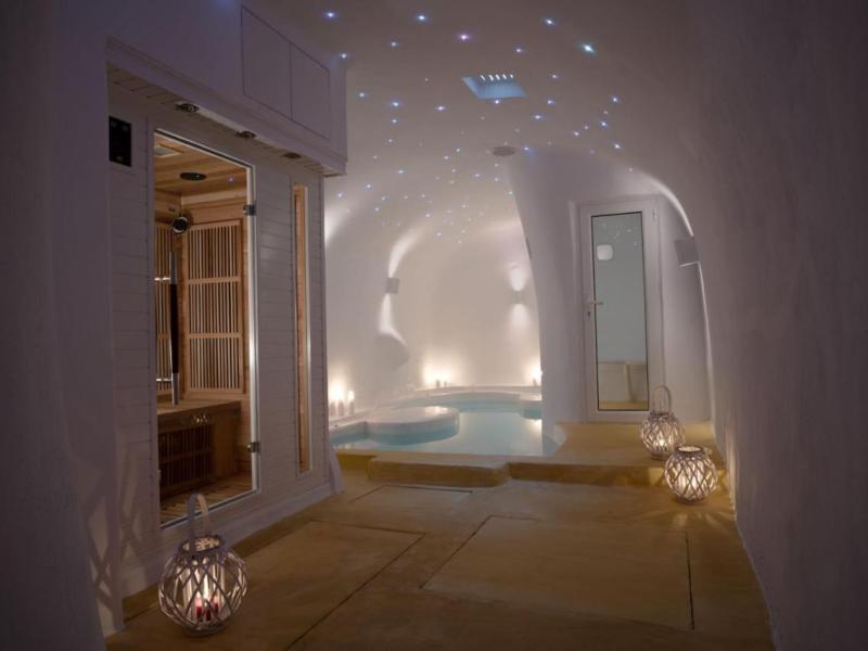 Dome Santorini Resort