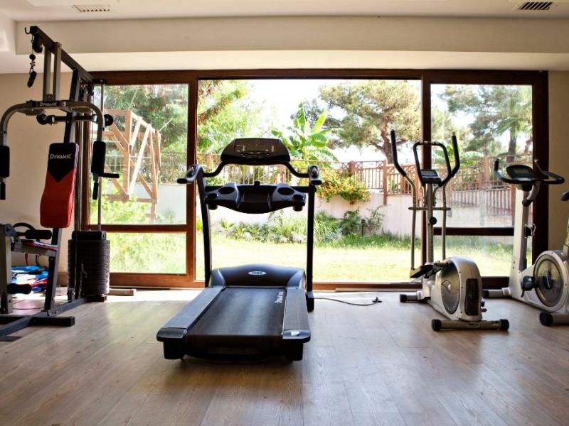 Crystal Flora Beach Resort