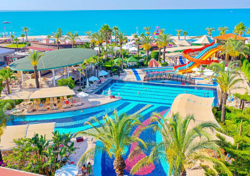 Crystal Family Resort & Spa