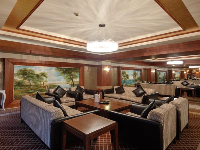 Crystal Family Resort & Spa