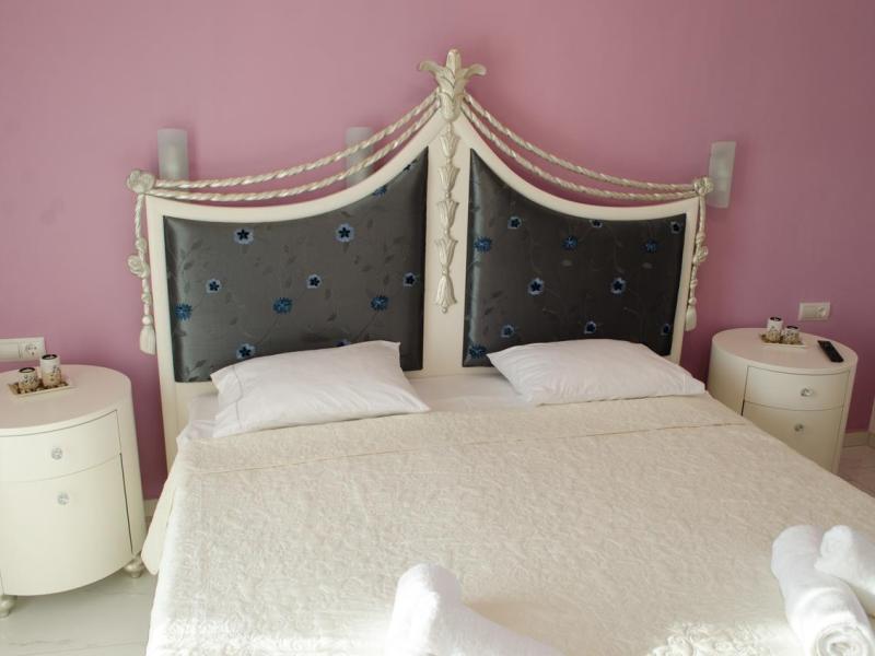 Greek Pride Hotel Apartments