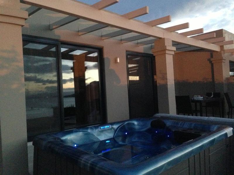 Palms & Spas