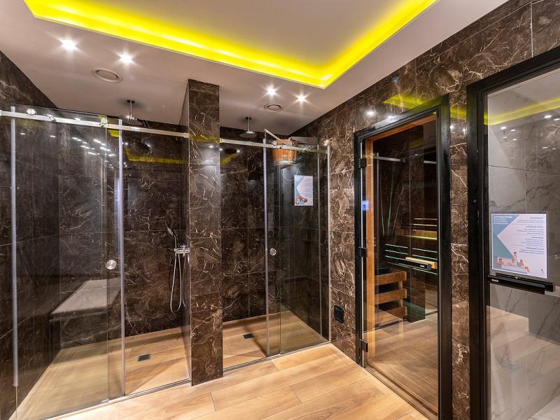 Crystal Springs Beach Hotel