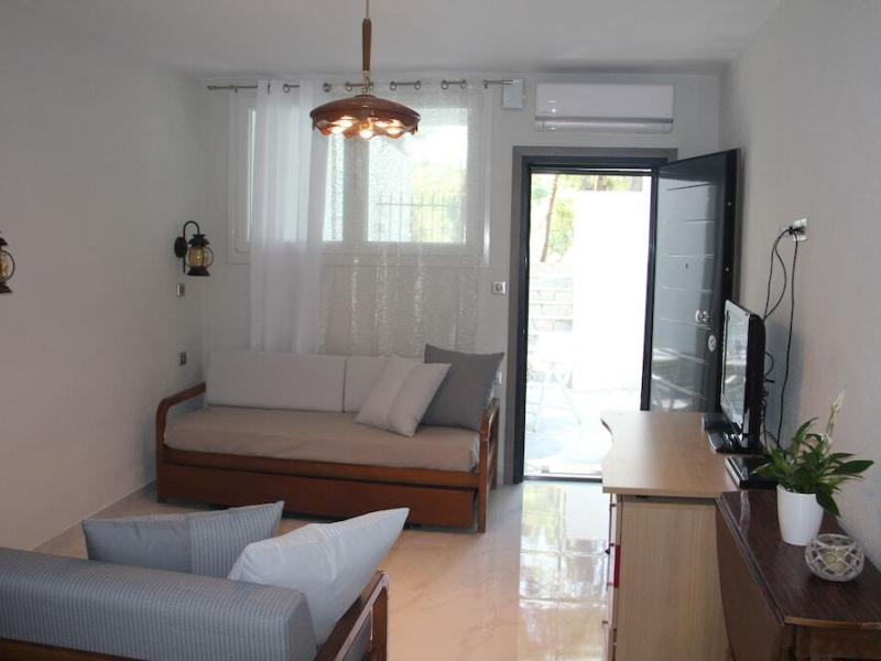 Sani Villa
