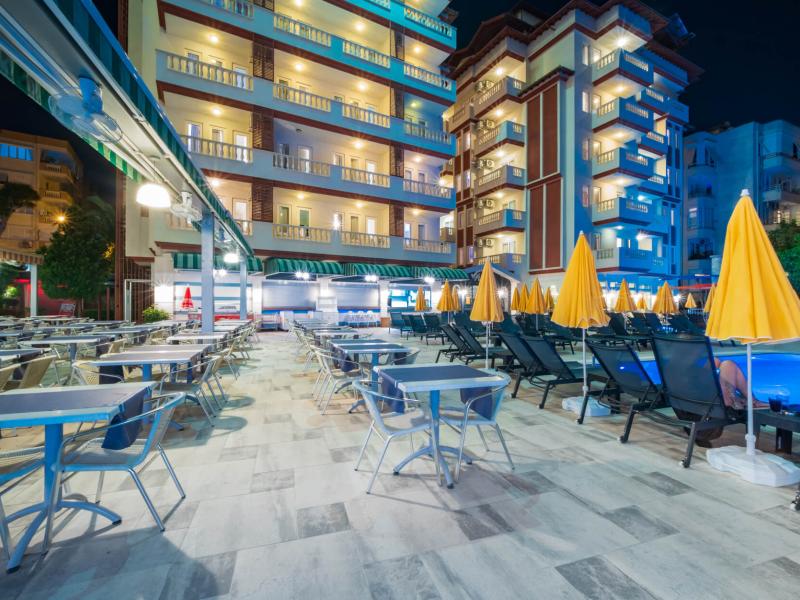 Villa Sun Flower Aparts & Suites Hotel