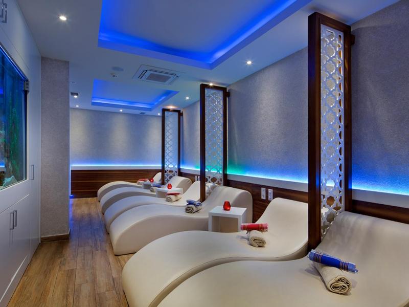 Villa Sun Flower Aparts & Suites Hotel