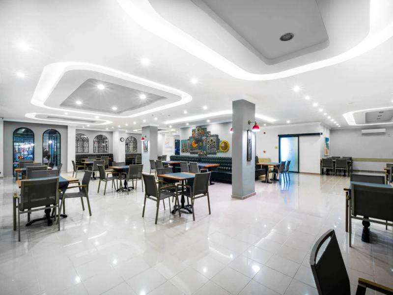 Villa Sun Flower Aparts & Suites Hotel