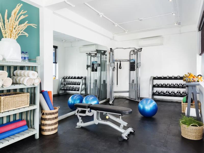 Owl and the Pussycat Hotel