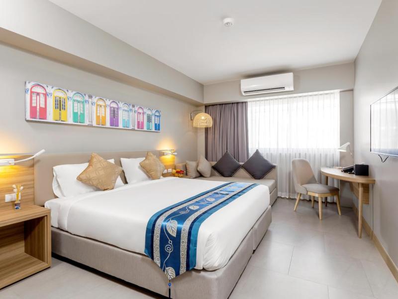 Journeyhub Phuket Patong