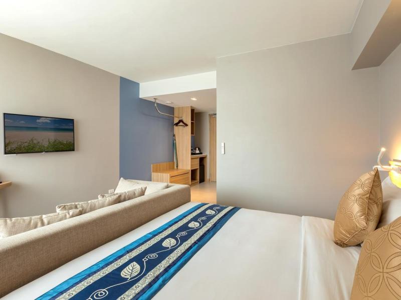 Journeyhub Phuket Patong