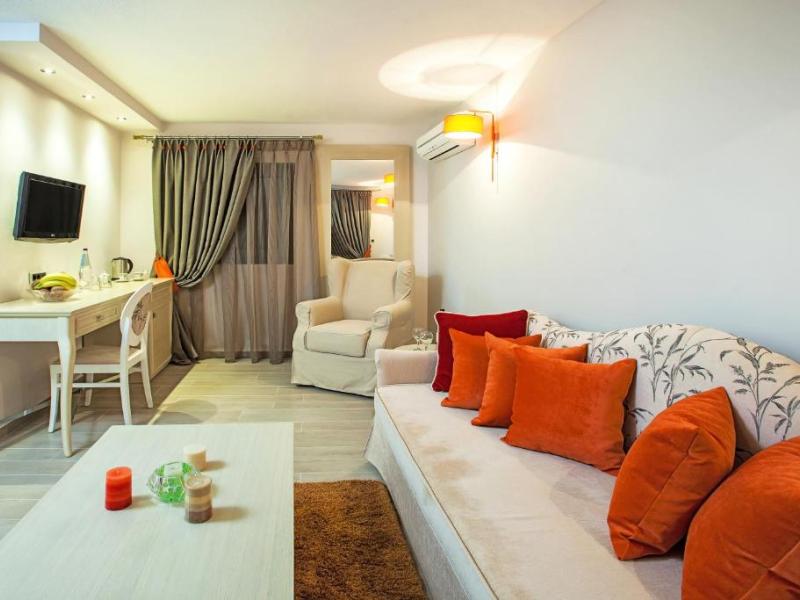 Core Hotel Halkidiki Polichrono