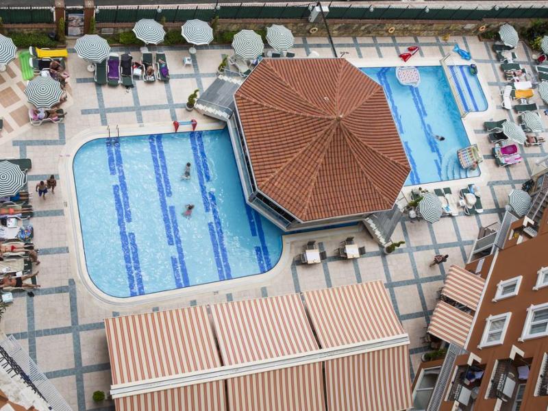 Villa Moonflower Aparts & Suites