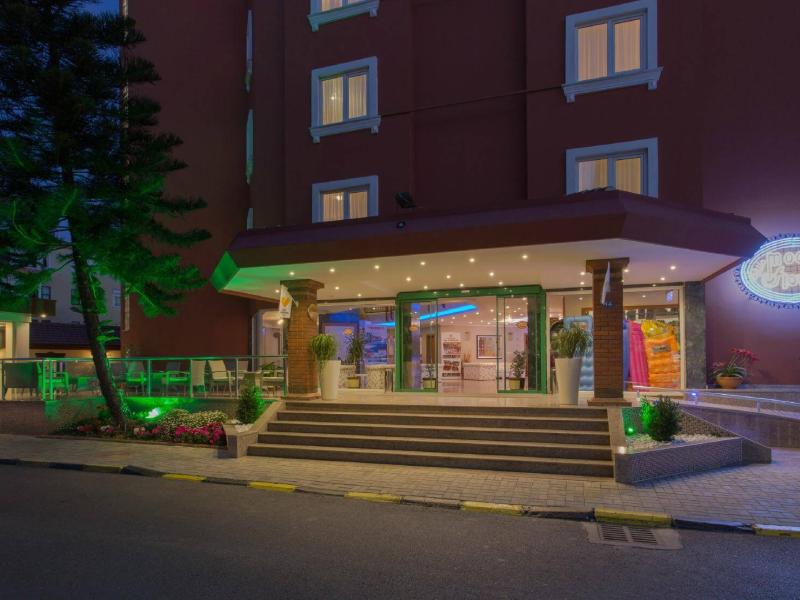 Villa Moonflower Aparts & Suites