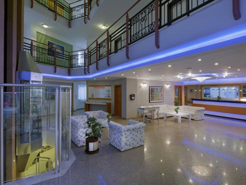 Villa Moonflower Aparts & Suites