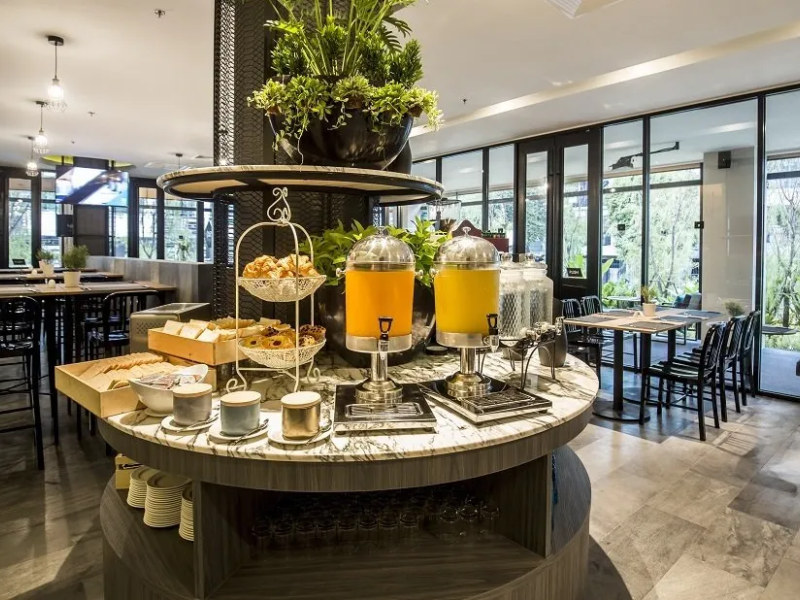 Cross Vibe Bangkok Sukhumvit