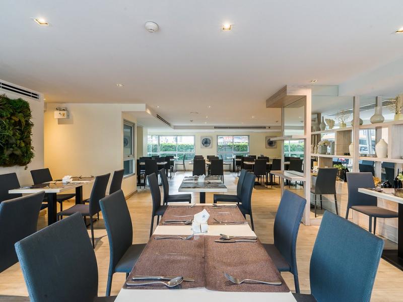 The Grass Serviced Suites