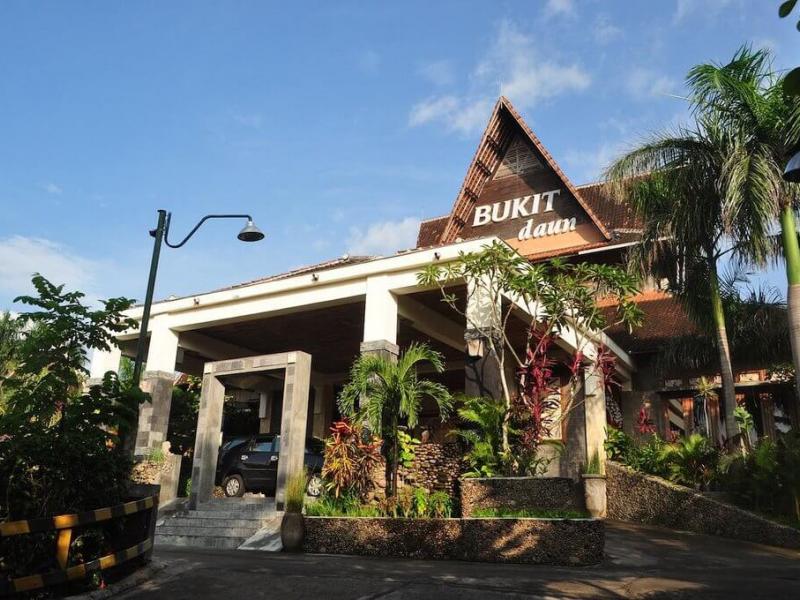 Bukit Daun Hotel & Resort