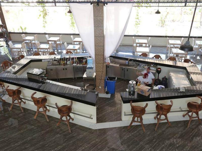 Hotel Ombak Paradise