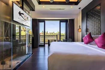 Koi Resort & Spa