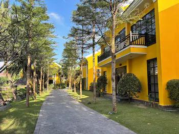 Koi Resort & Spa