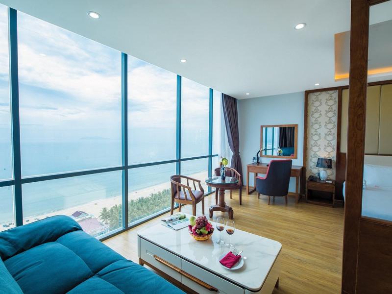 Le Hoang Beach Hotel