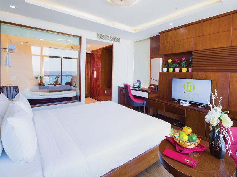 Le Hoang Beach Hotel