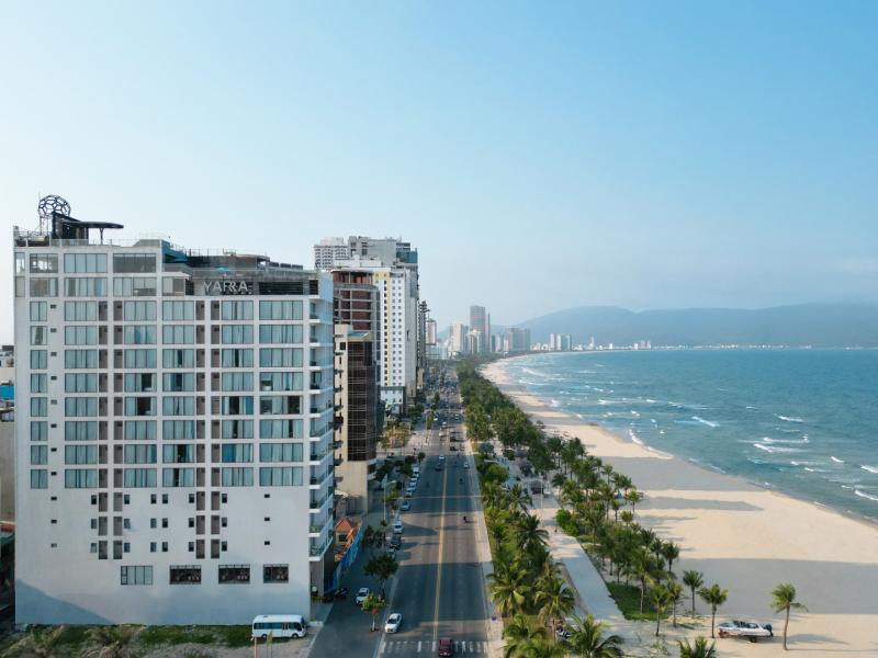 Yarra Ocean Suites Danang