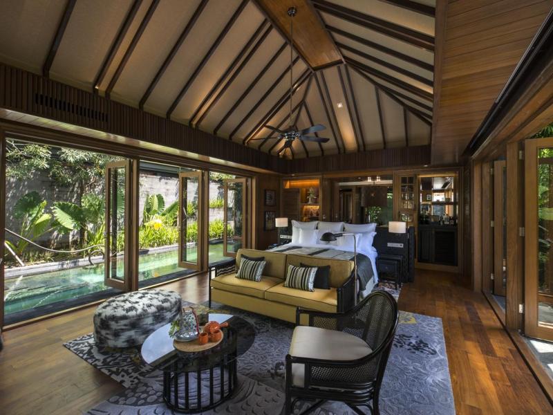 Indigo Bali Seminyak Beach