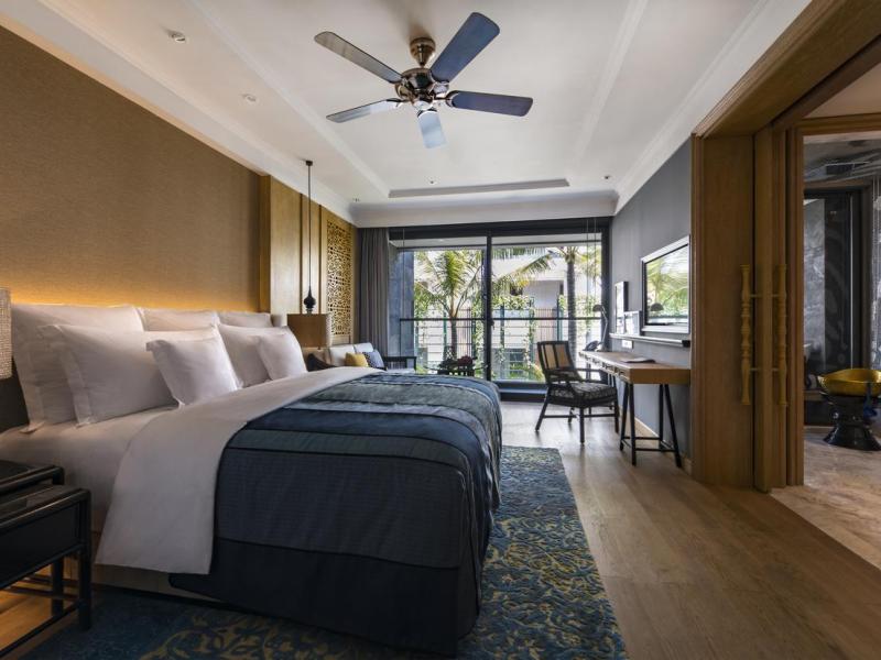Indigo Bali Seminyak Beach