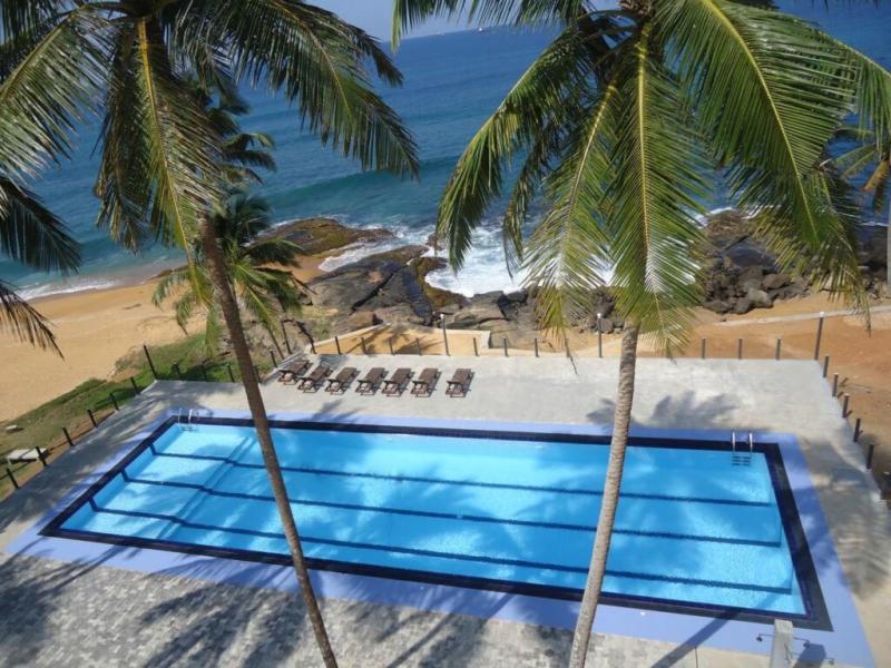 New Ocean Hill Hotel