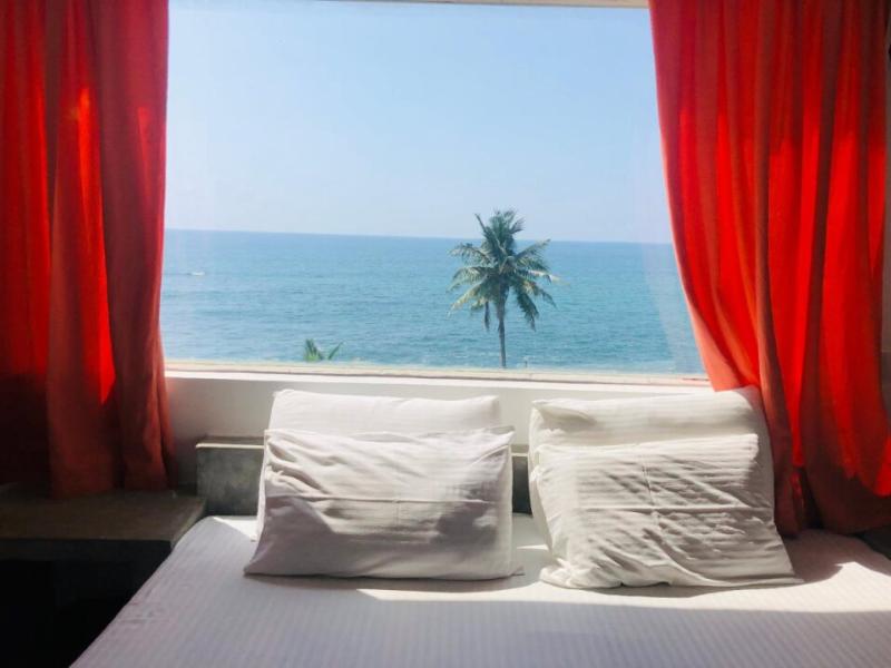 New Ocean Hill Hotel