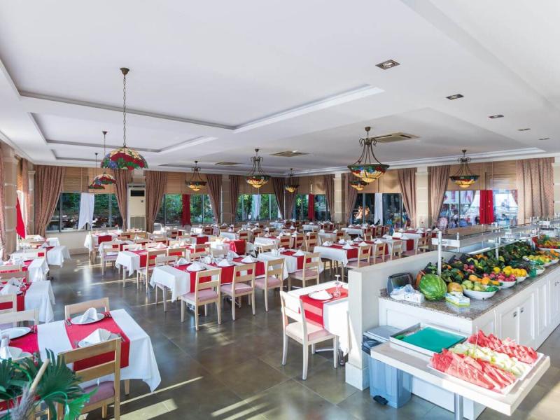 Can Garden Beach Hotel