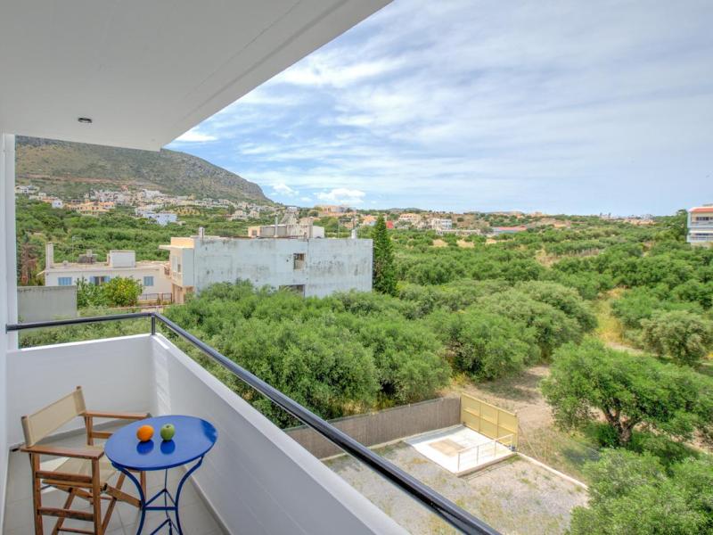 Happiness Apartments